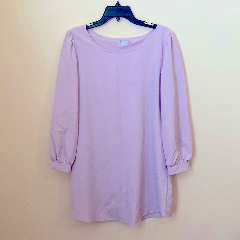 Comfortable but dressy lavender colored long Sleeve dress Size M.